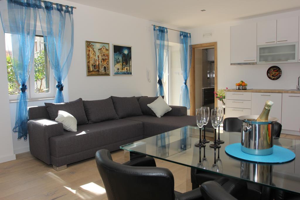 Apartment House Vitaic Supetar Pokój zdjęcie