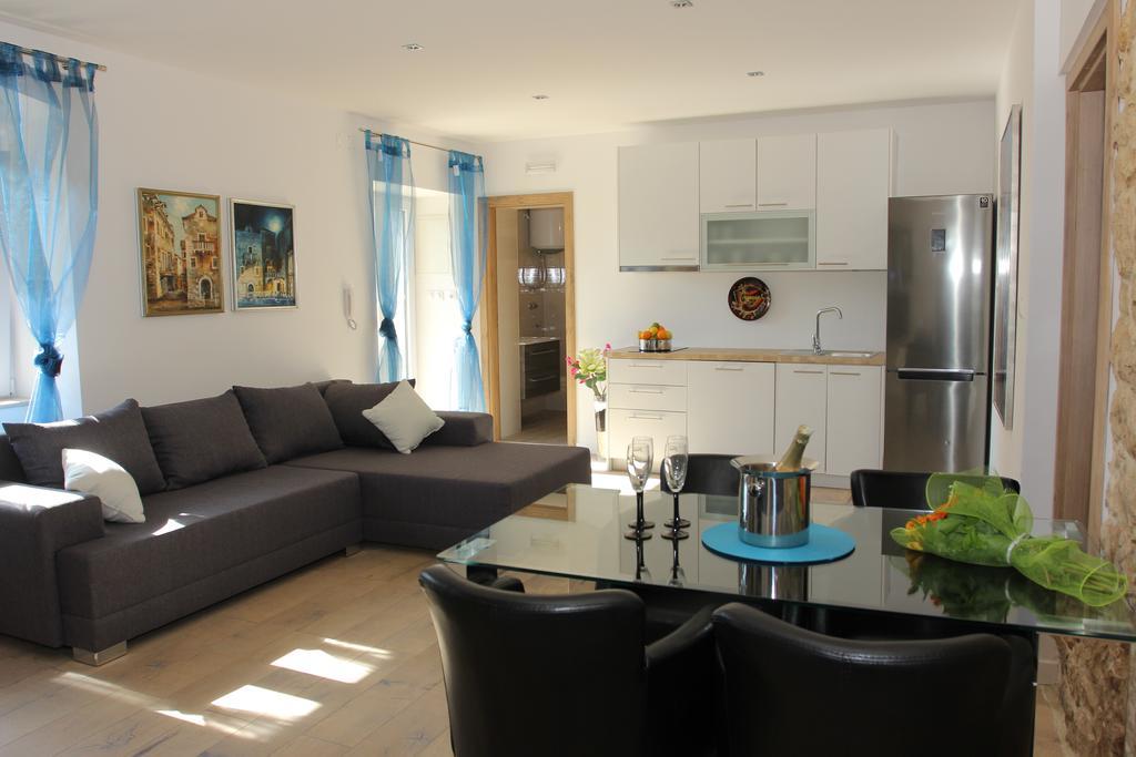 Apartment House Vitaic Supetar Pokój zdjęcie